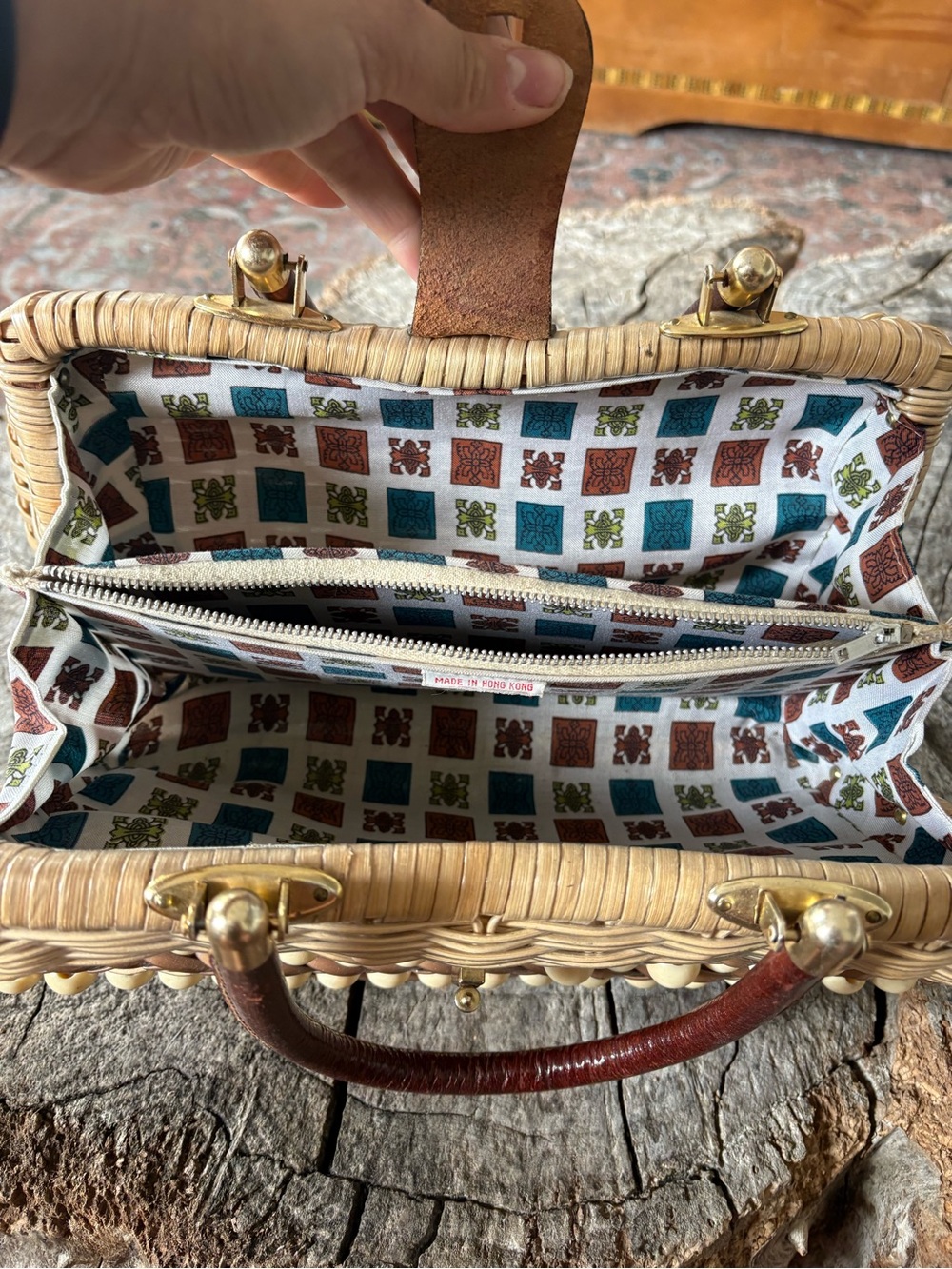 Vintage Wicker & Beaded Top Handle Handbag | Made in Hong Kong - Picture 8 of 9